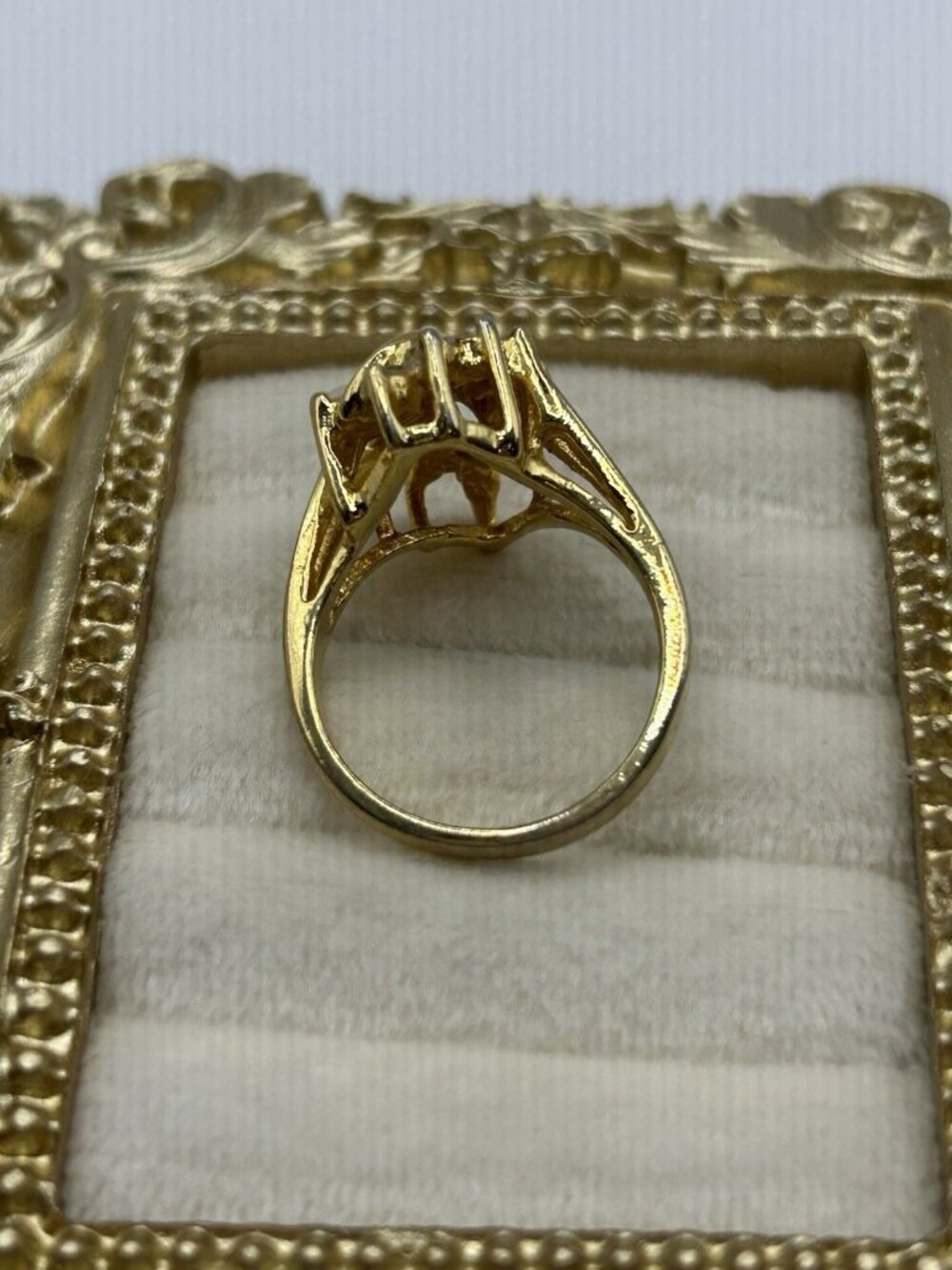 Vintage Gold Tone Floral Cluster Ring Opalescent Rhinestone Size 7.5 Cottagecore - Picture 7 of 12